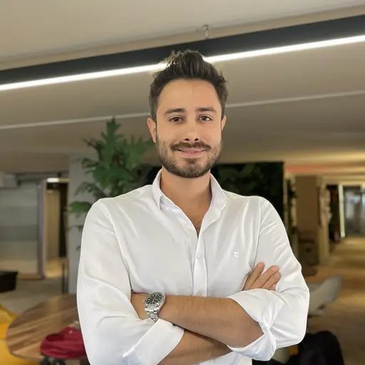 Gökay Çelik, Satış & Partnerlikler at Neon Apps